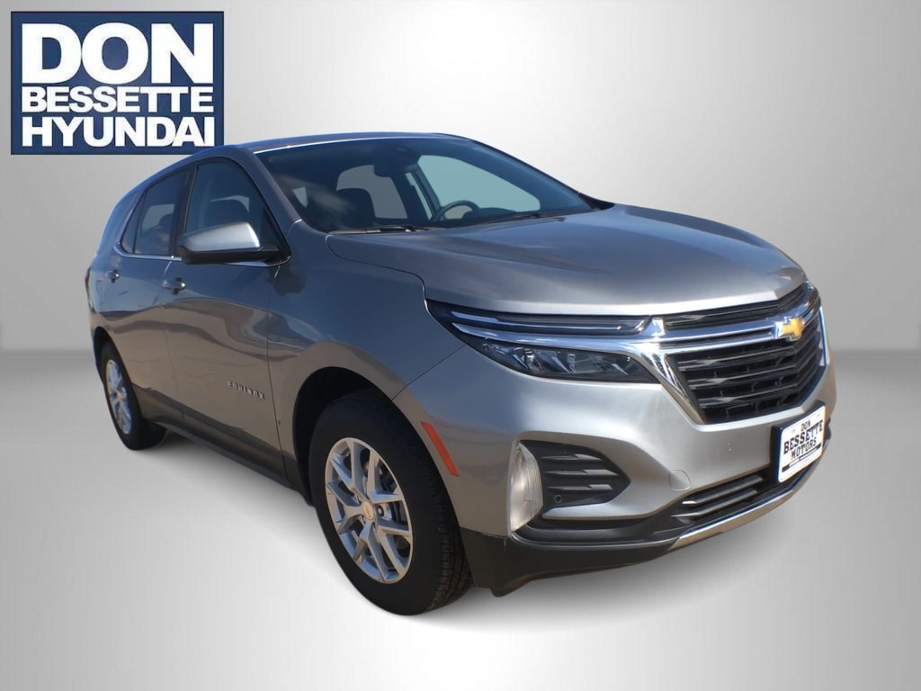 Used 2024 Chevrolet Equinox LT with VIN 3GNAXUEG5RL339826 for sale in Minot, ND
