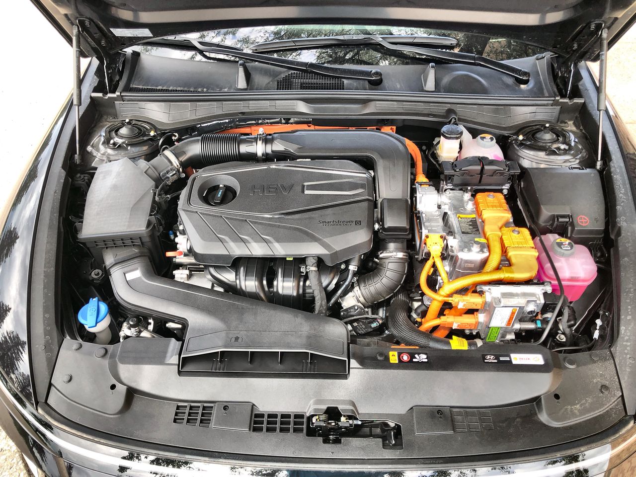 2025 Hyundai Sonata Hybrid Limited - Photo 26