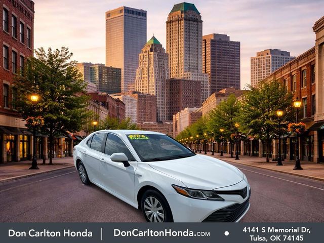  2020 Toyota Camry Hybrid LE FWD   