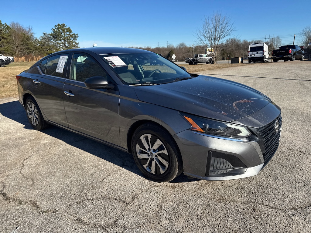 Used 2024 Nissan Altima 2.5 S Sedan