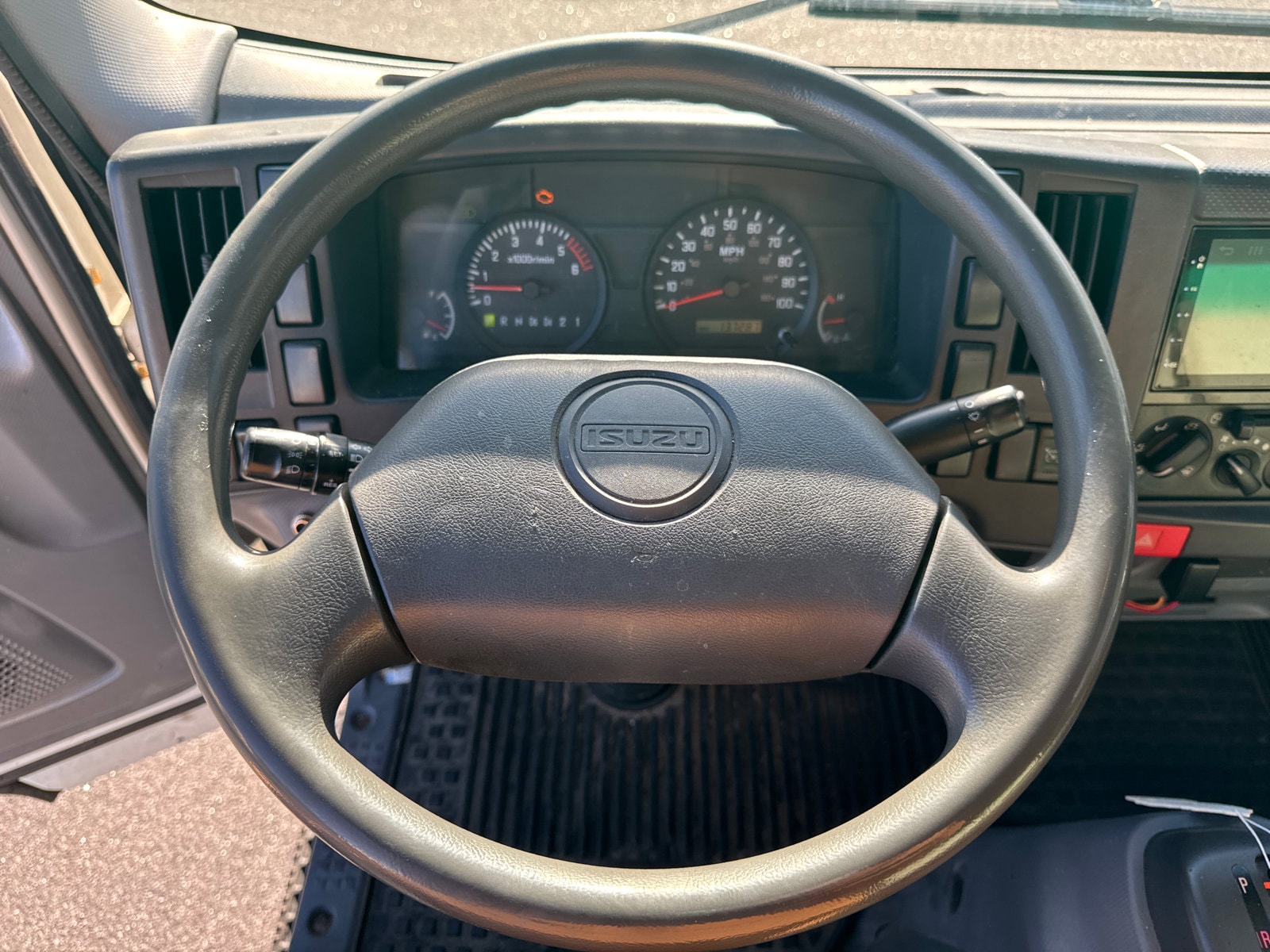 2012 Isuzu NPR HD - Photo 15