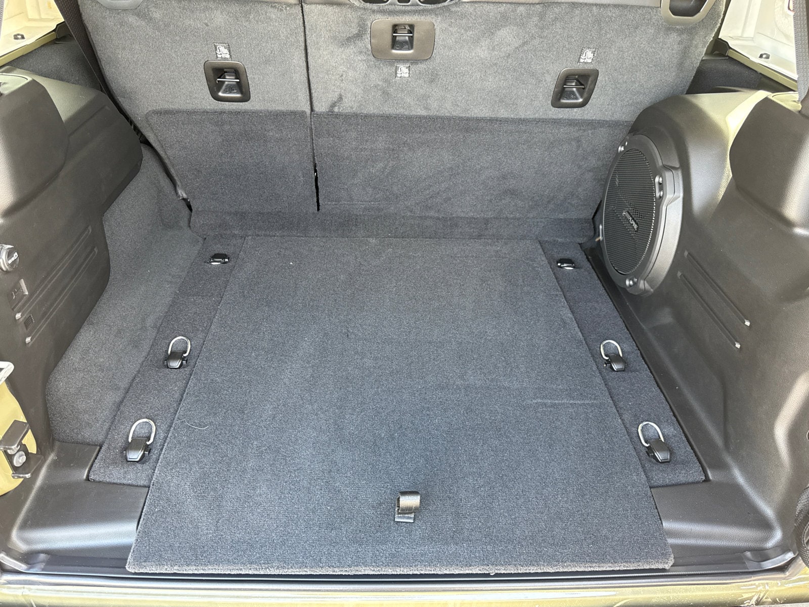 2026 Jeep Wrangler 4-Door Sahara - Photo 21