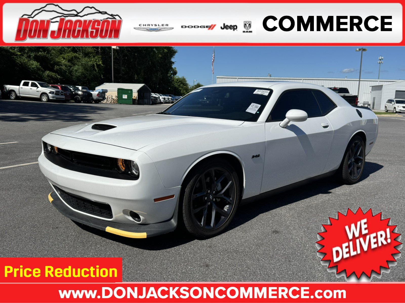 2023 Dodge Challenger R/T's photo