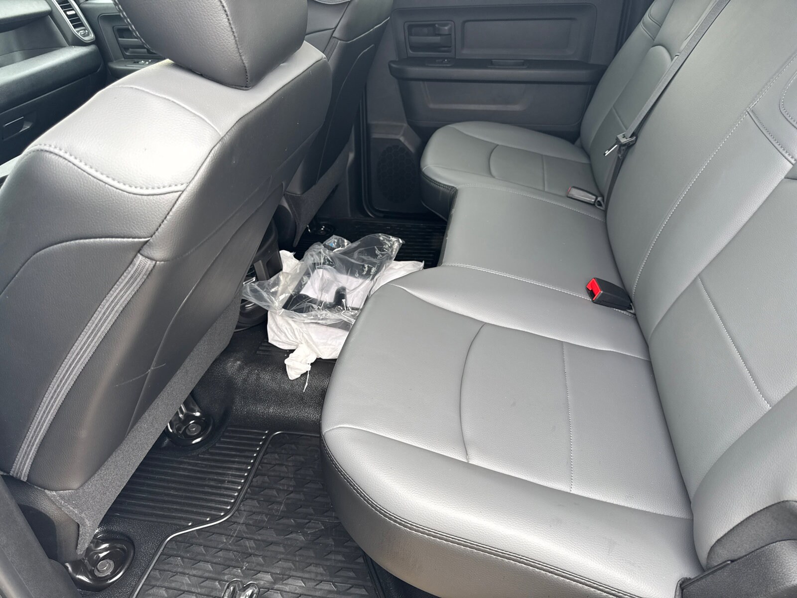 2026 RAM 3500 Chassis Tradesman - Photo 19