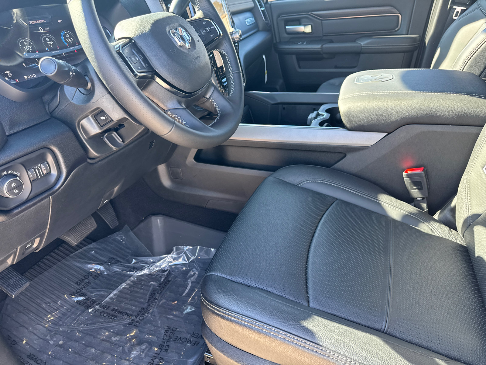 2026 RAM 2500 Rebel - Photo 9