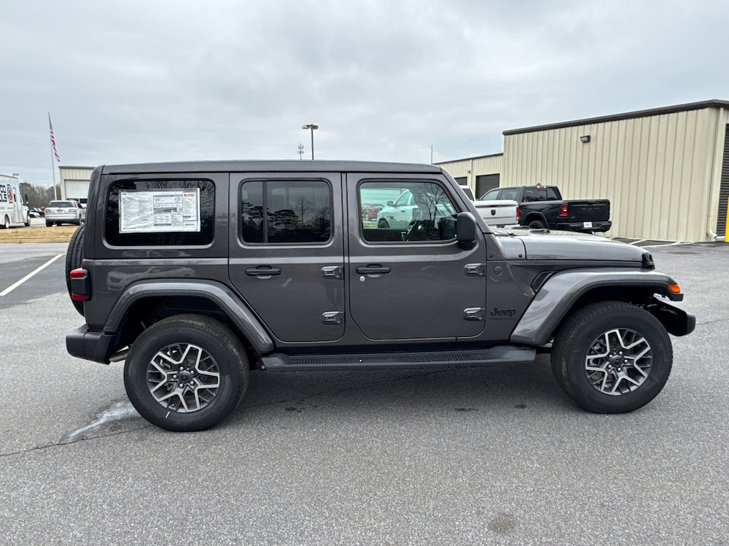 New 2026 Jeep Wrangler 4-DOOR SAHARA Sport Utility