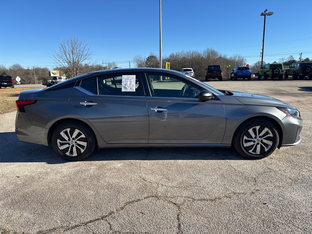 Used 2024 Nissan Altima 2.5 S Sedan
