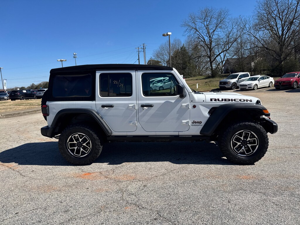 Used 2024 Jeep Wrangler Rubicon SUV