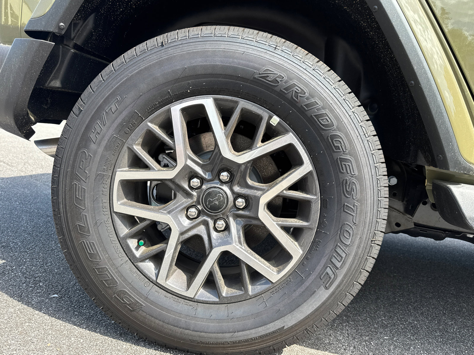 2026 Jeep Wrangler 4-Door Sahara - Photo 20
