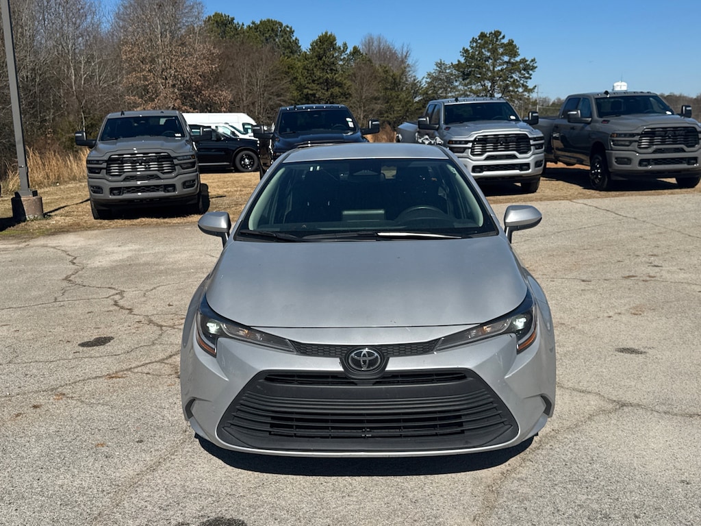 Used 2024 Toyota Corolla LE Sedan