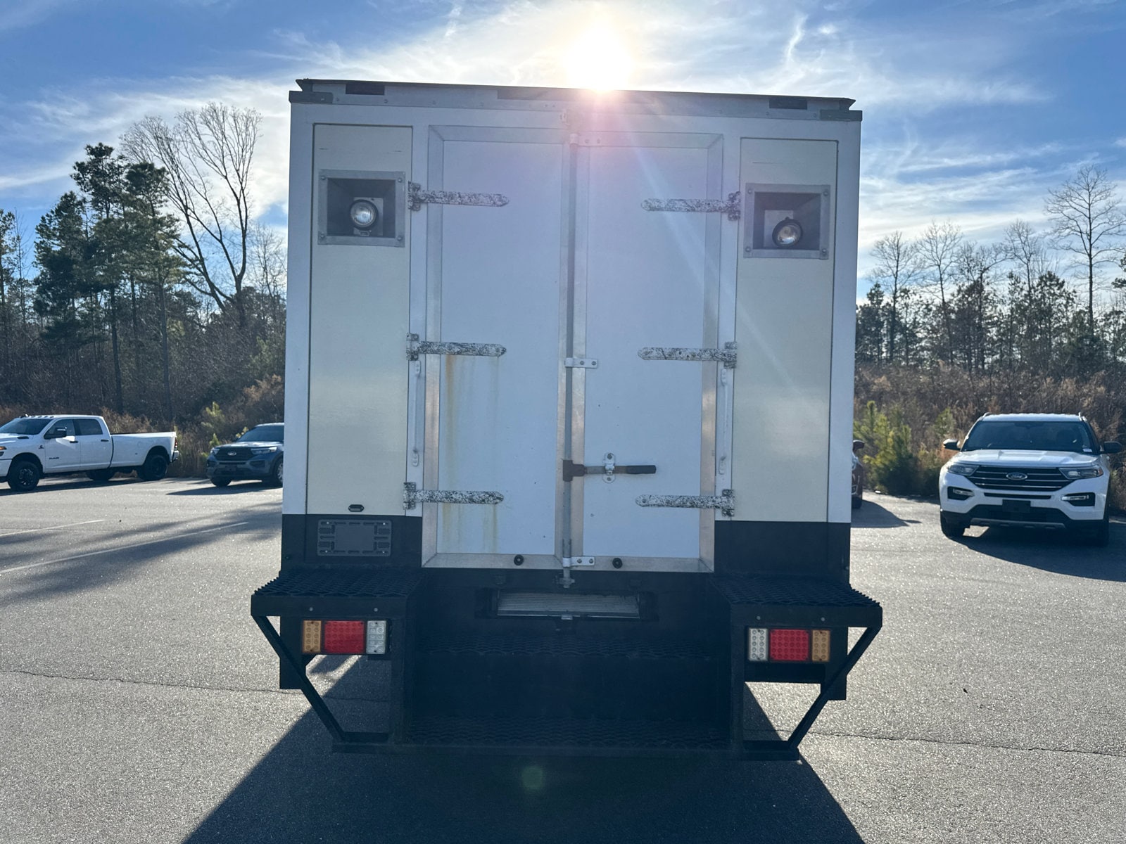 2012 Isuzu NPR HD - Photo 6