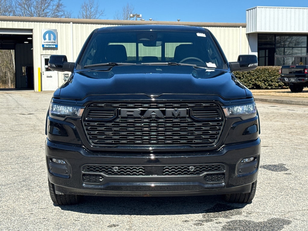 New 2026 Ram 1500 BIG HORN CREW CAB 4X4 5'7 BOX Pickup