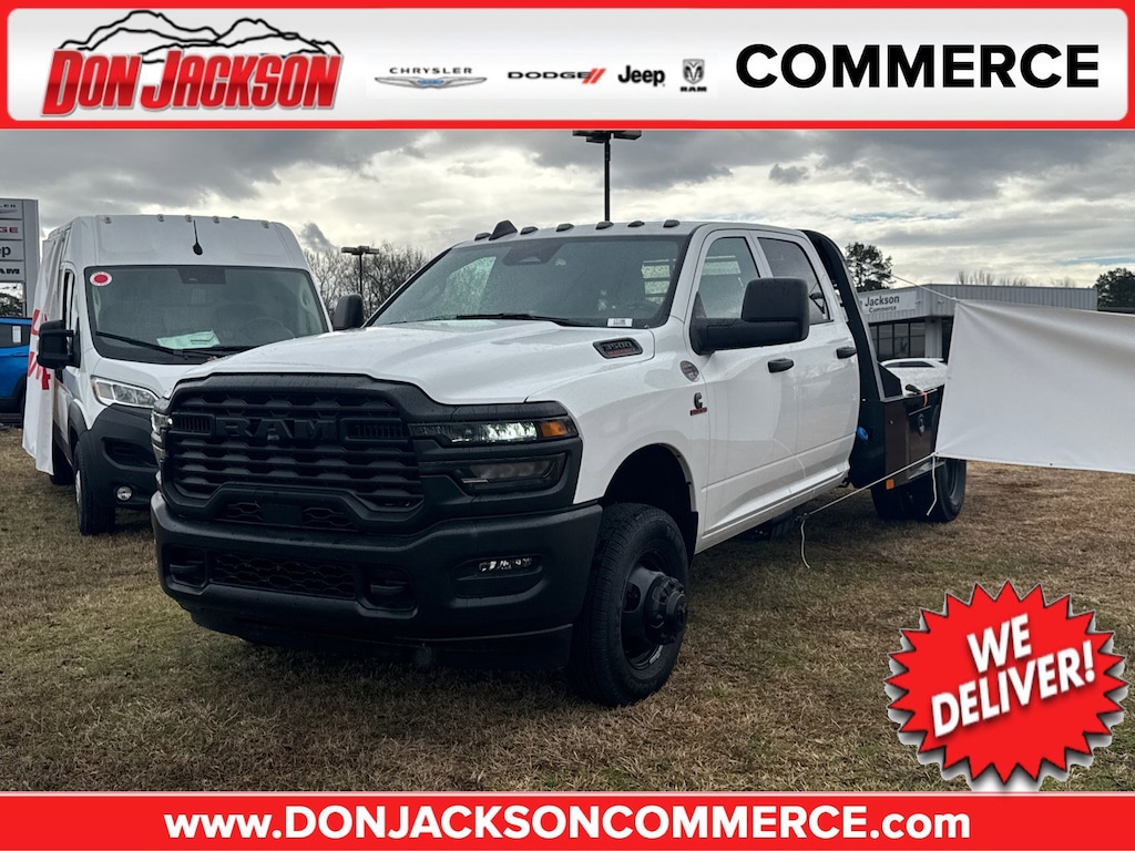 New 2026 Ram 3500 Chassis Cab TRADESMAN CREW 4X4 60' CA Pickup