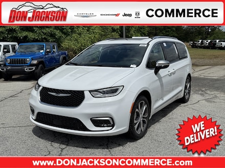 2026 Chrysler Pacifica PINNACLE Passenger Van
