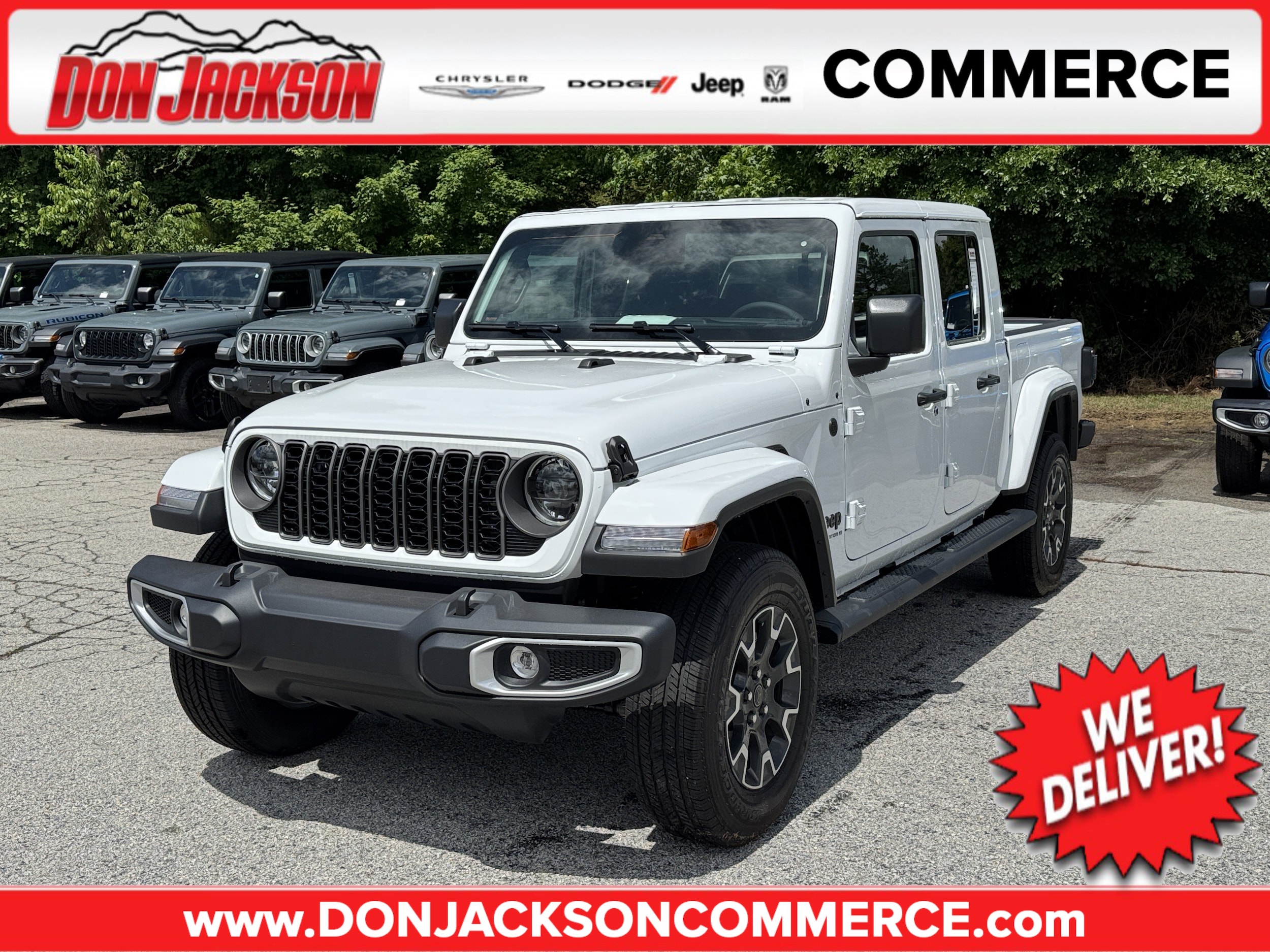 2026 Jeep Gladiator Sahara Auto's photo