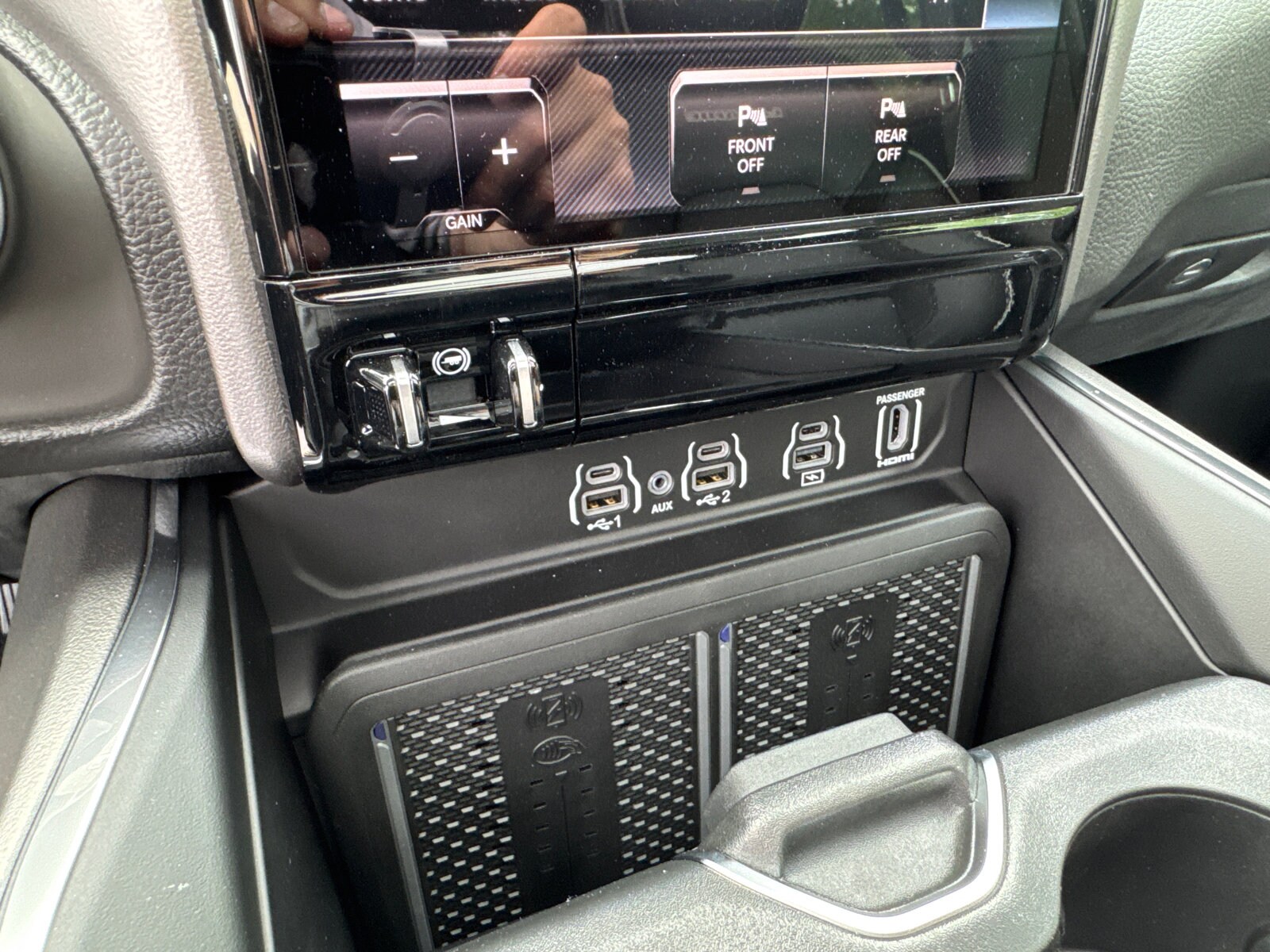 2026 RAM 1500 Laramie - Photo 33