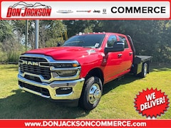 2026 Ram 3500 Chassis Cab TRADESMAN CREW   4X4 60' CA Pickup