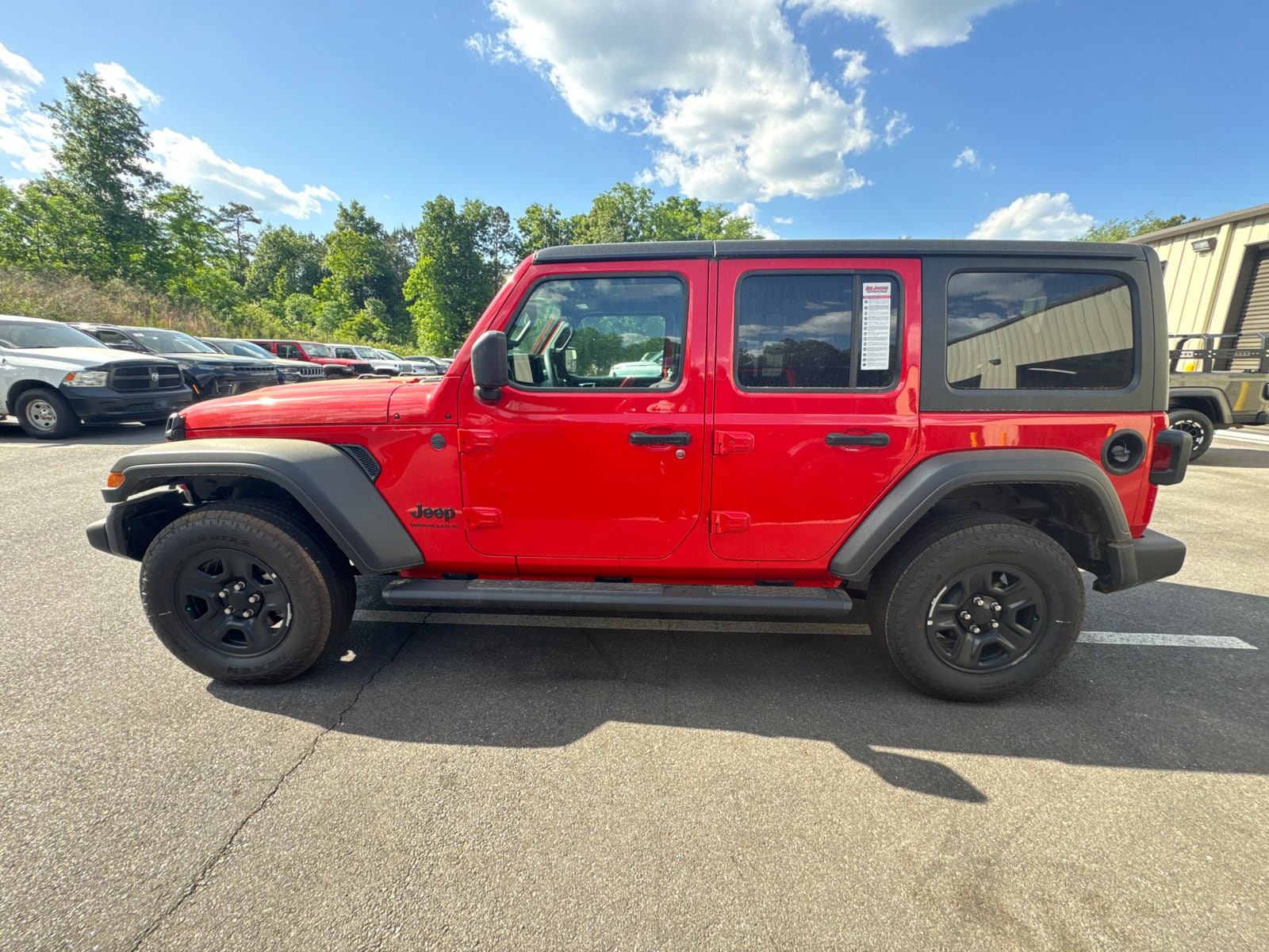2026 Jeep Wrangler 4-Door Sport - Photo 9