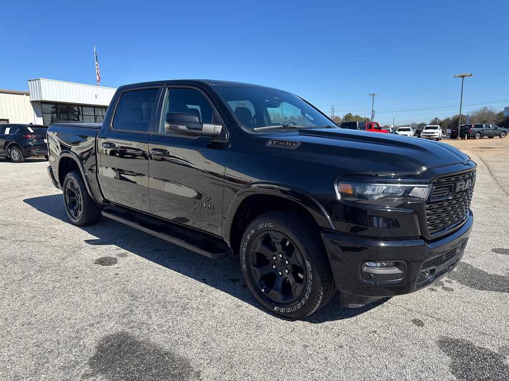New 2026 Ram 1500 BIG HORN CREW CAB 4X4 5'7 BOX Pickup
