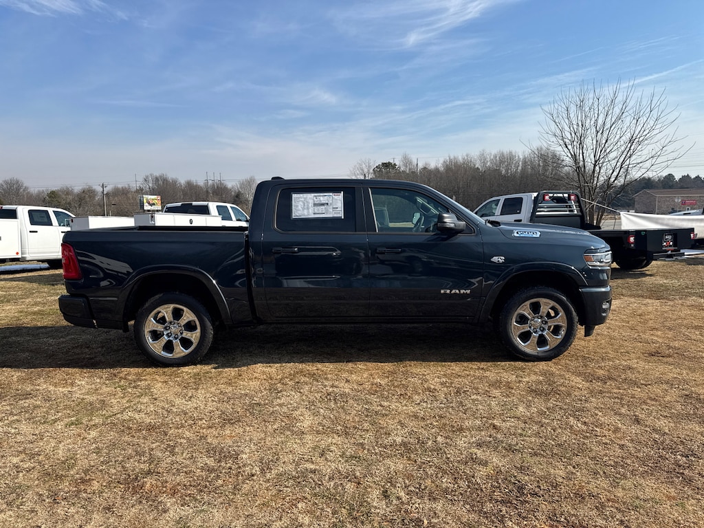New 2026 Ram 1500 BIG HORN CREW CAB 4X4 5'7 BOX Pickup