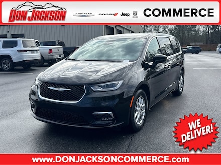 2026 Chrysler Pacifica SELECT Passenger Van