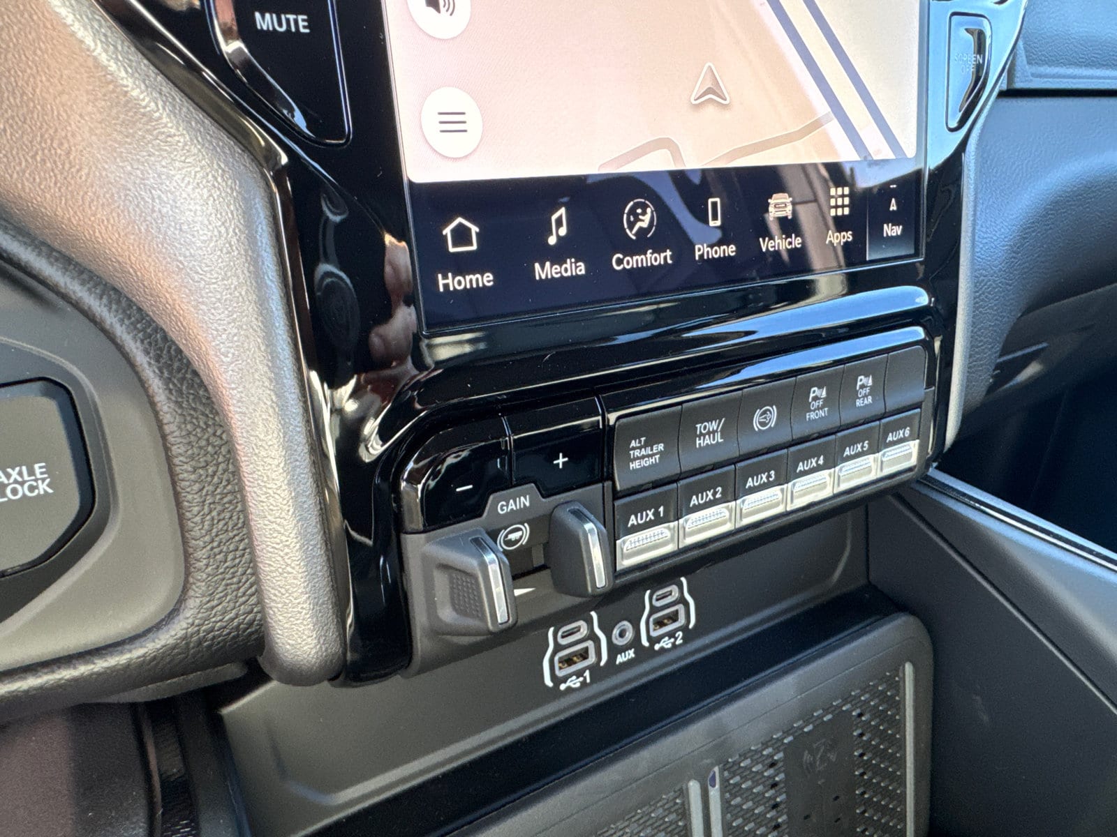 2026 RAM 2500 Rebel - Photo 21