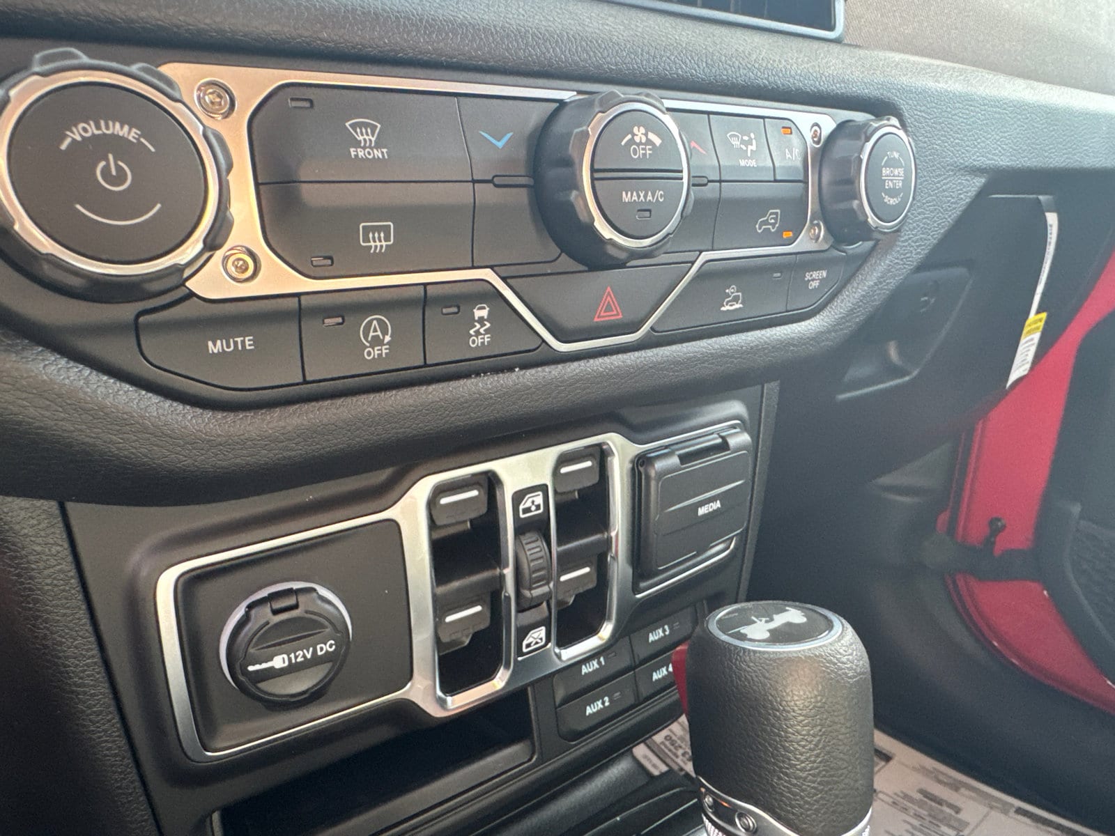 2026 Jeep Wrangler 4-Door Sport - Photo 28