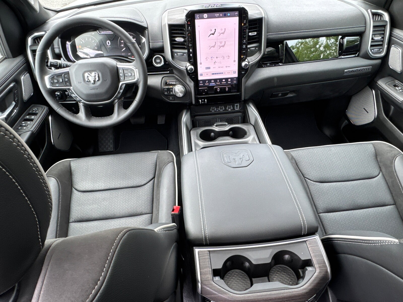 2026 RAM 1500 Laramie - Photo 28
