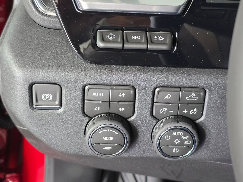 2026 Chevrolet Silverado 3500 HD LTZ - Photo 22