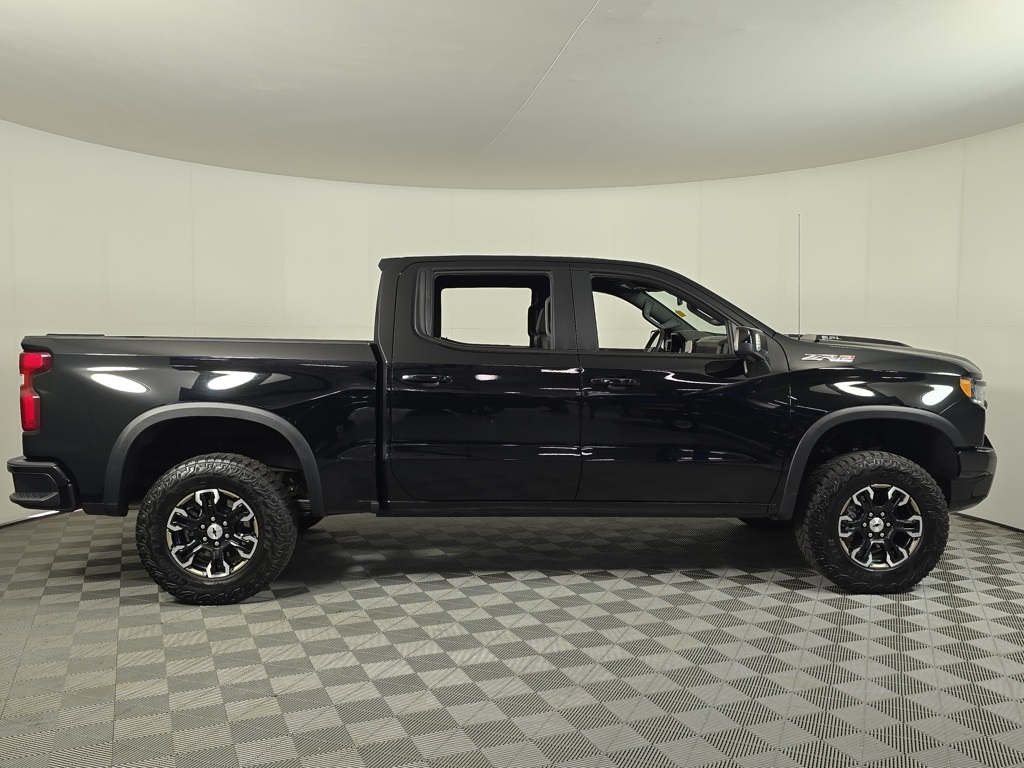 Used 2023 Chevrolet Silverado 1500 ZR2 with VIN 3GCUDHEL5PG342492 for sale in Brainerd, Minnesota