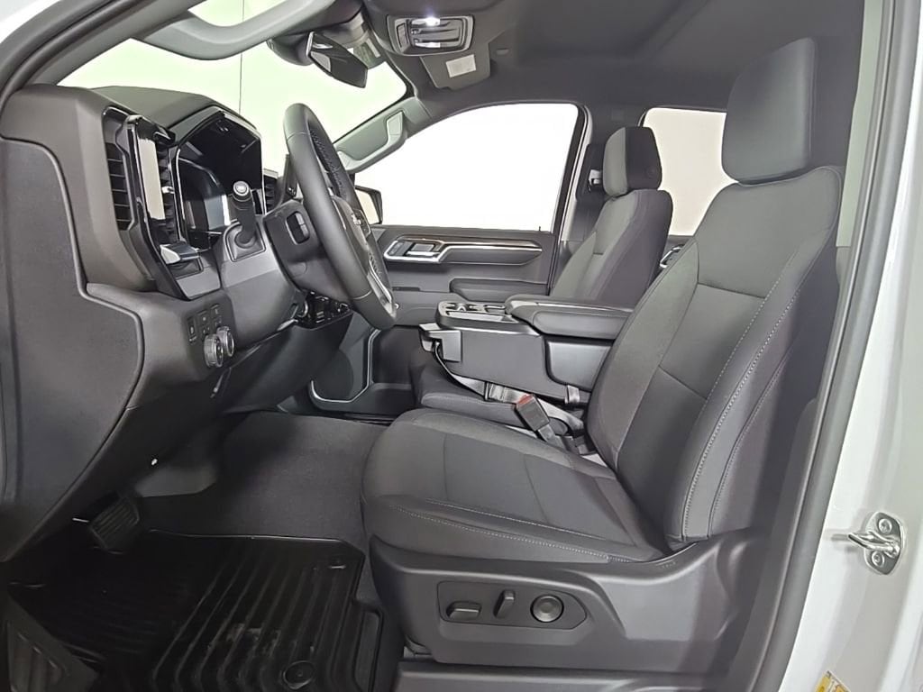2026 Chevrolet Silverado 1500 LT - Photo 11