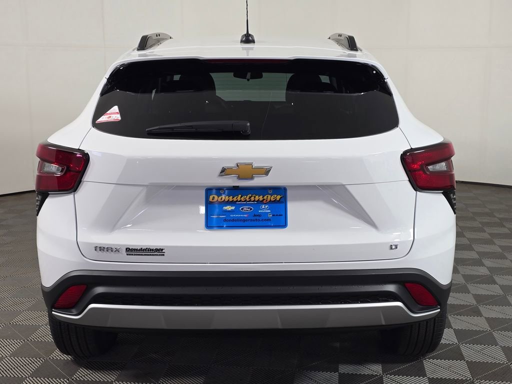 2026 Chevrolet Trax LT - Photo 6