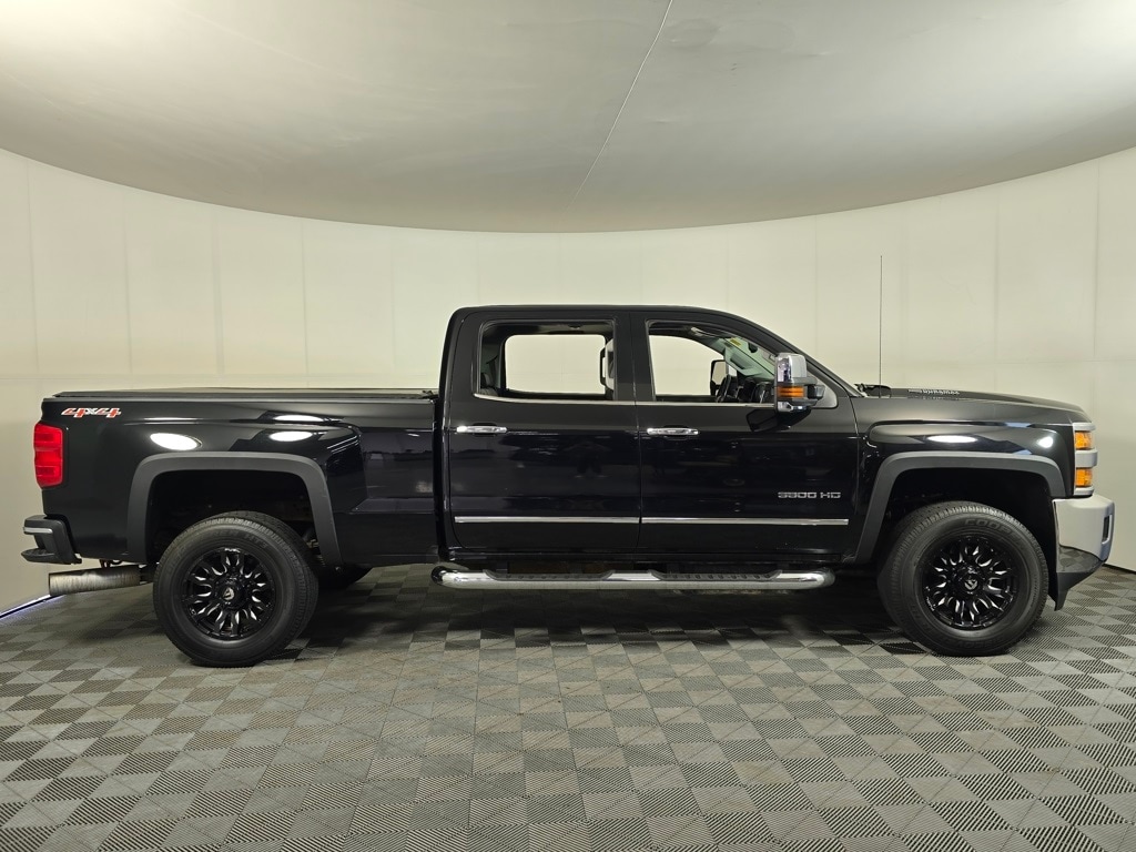 Used 2016 Chevrolet Silverado 3500HD LTZ with VIN 1GC4K0C80GF263593 for sale in Brainerd, Minnesota