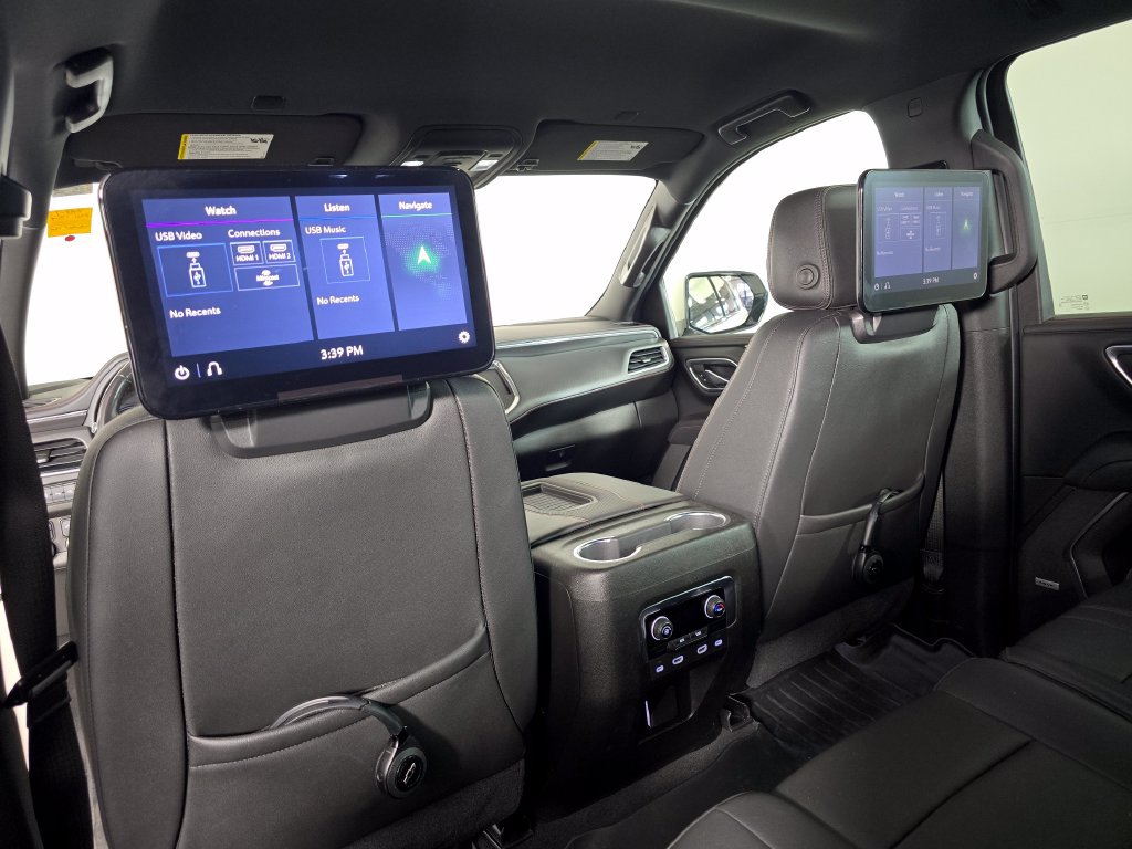 2021 Chevrolet Suburban RST - Photo 15