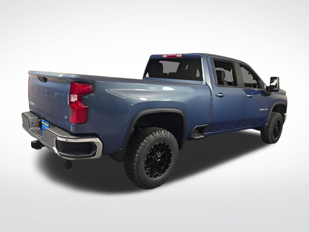2026 Chevrolet Silverado 3500 HD LT - Photo 4
