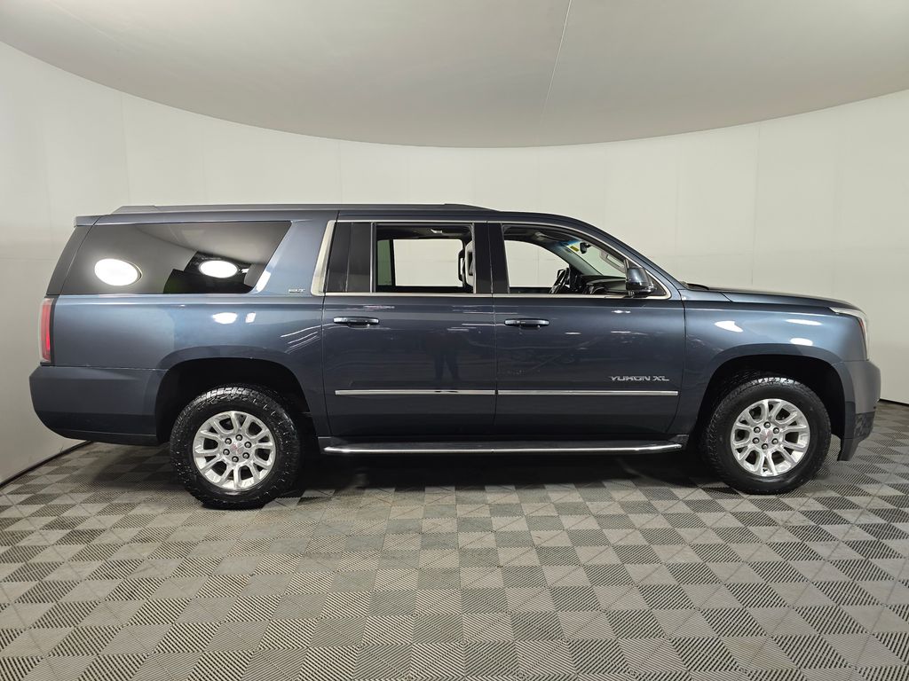 Used 2019 GMC Yukon XL SLT with VIN 1GKS2GKC5KR284408 for sale in Brainerd, Minnesota