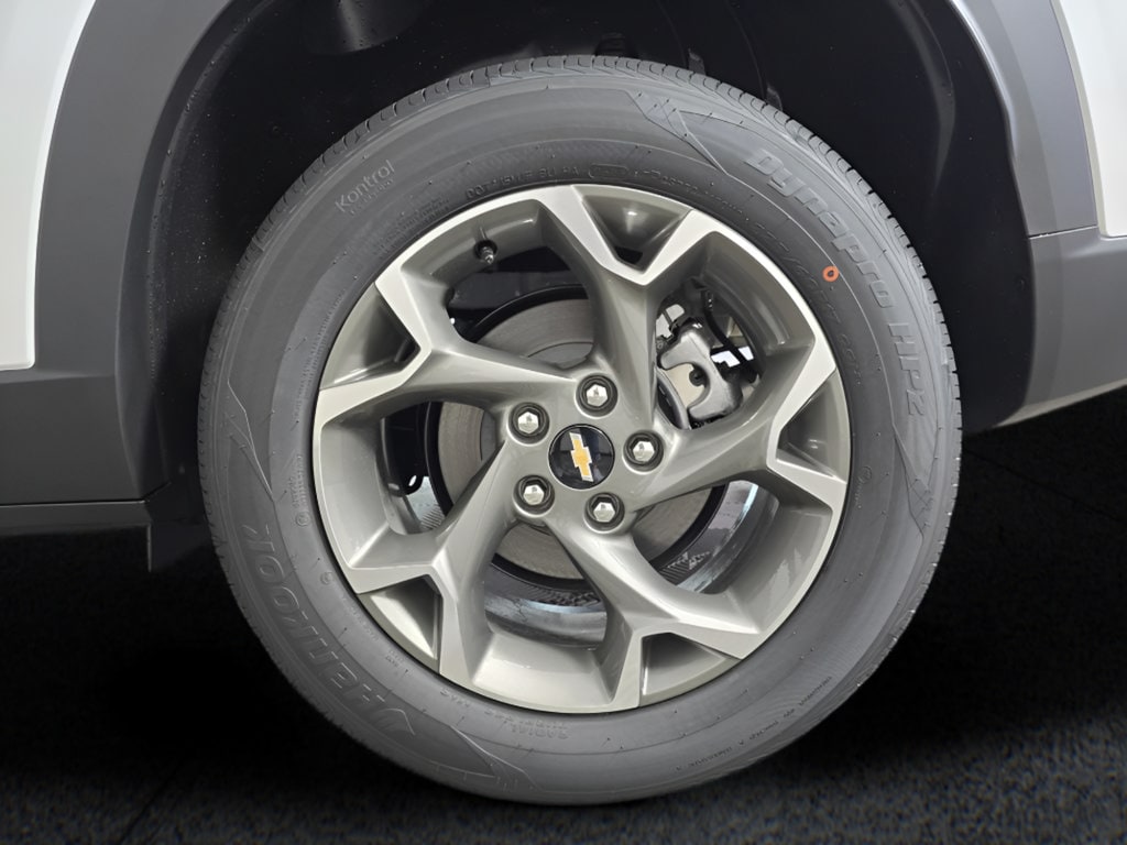 2026 Chevrolet Trax LT - Photo 33