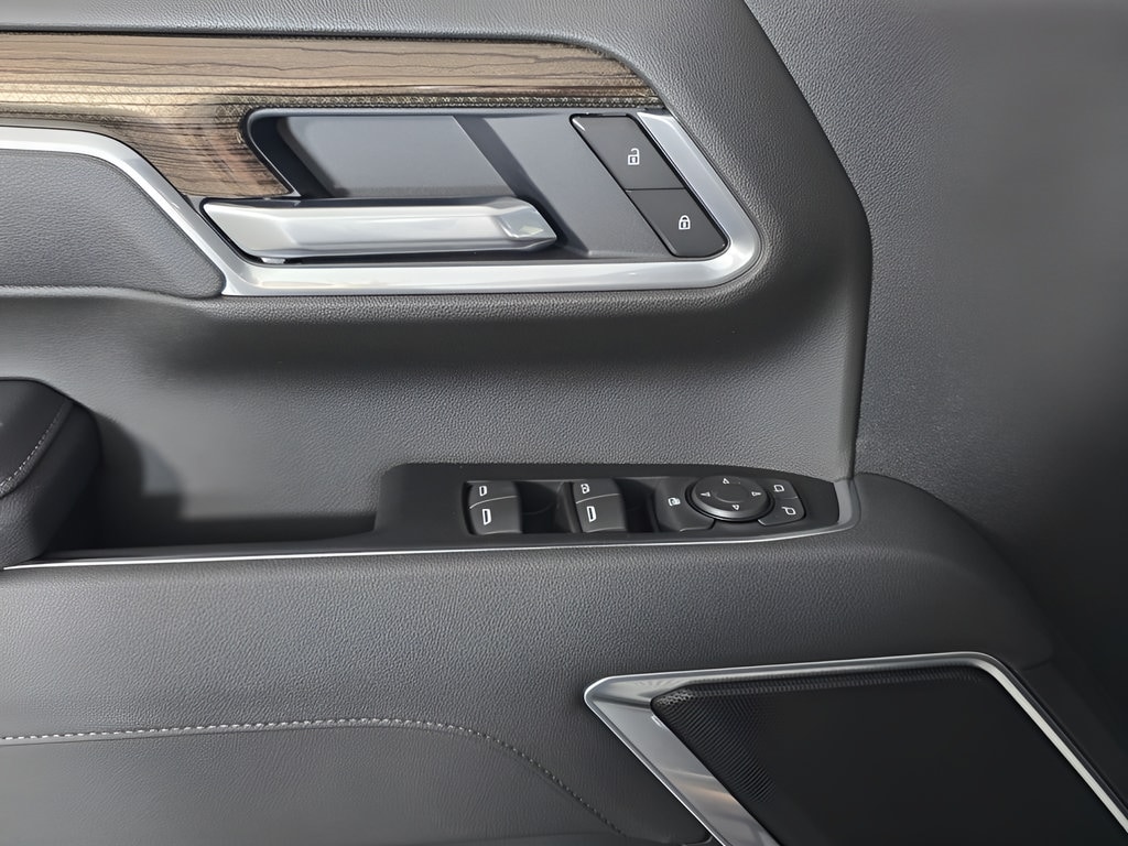 2026 Chevrolet Silverado 3500 HD LT - Photo 31