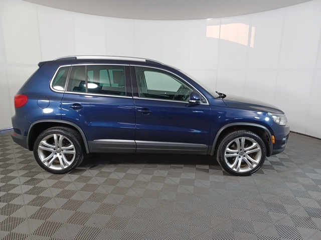 Used 2012 Volkswagen Tiguan SEL with VIN WVGBV7AX3CW000943 for sale in Brainerd, Minnesota