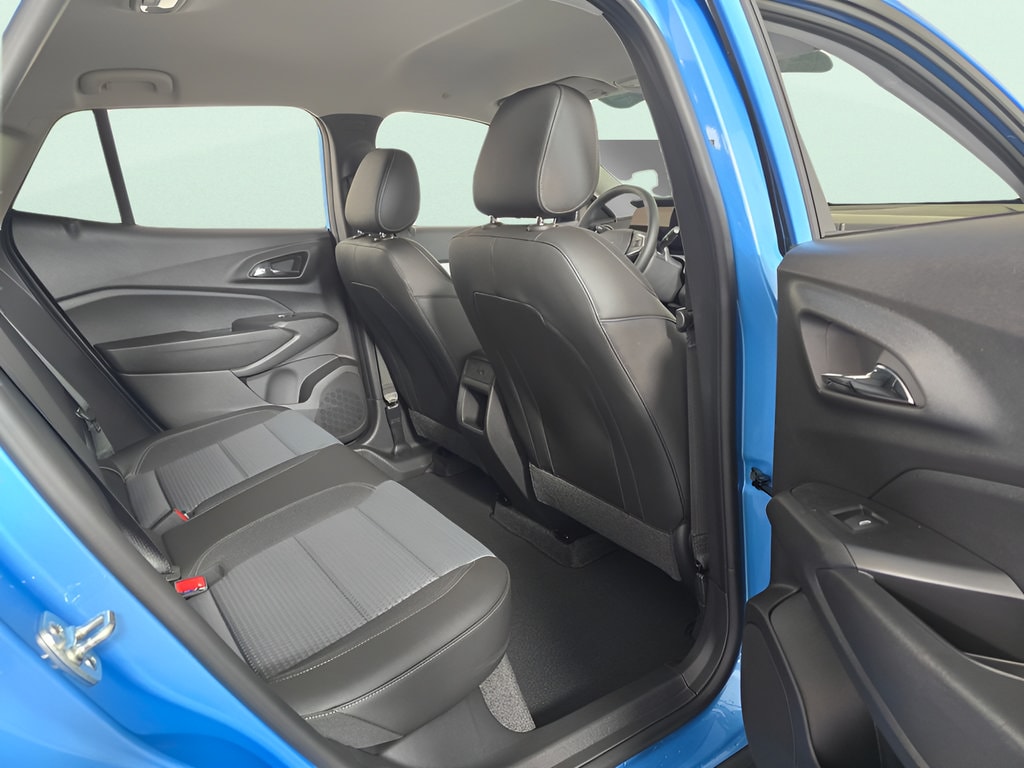 2026 Chevrolet Trax LT - Photo 15