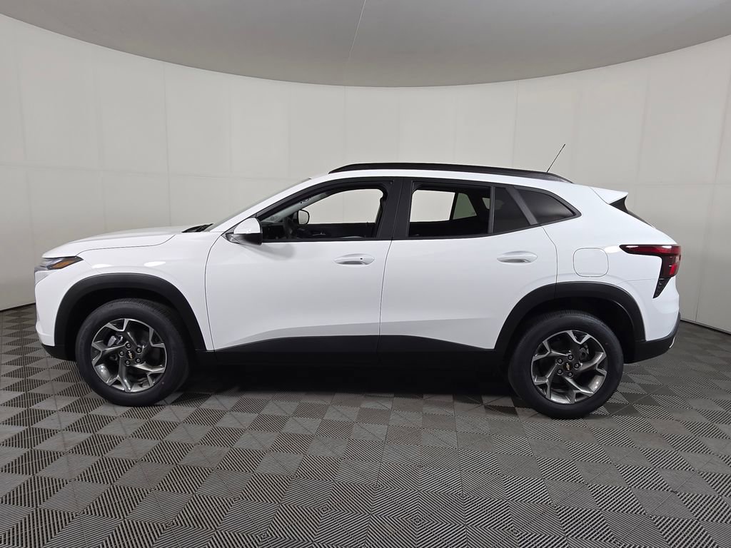 2026 Chevrolet Trax LT - Photo 4