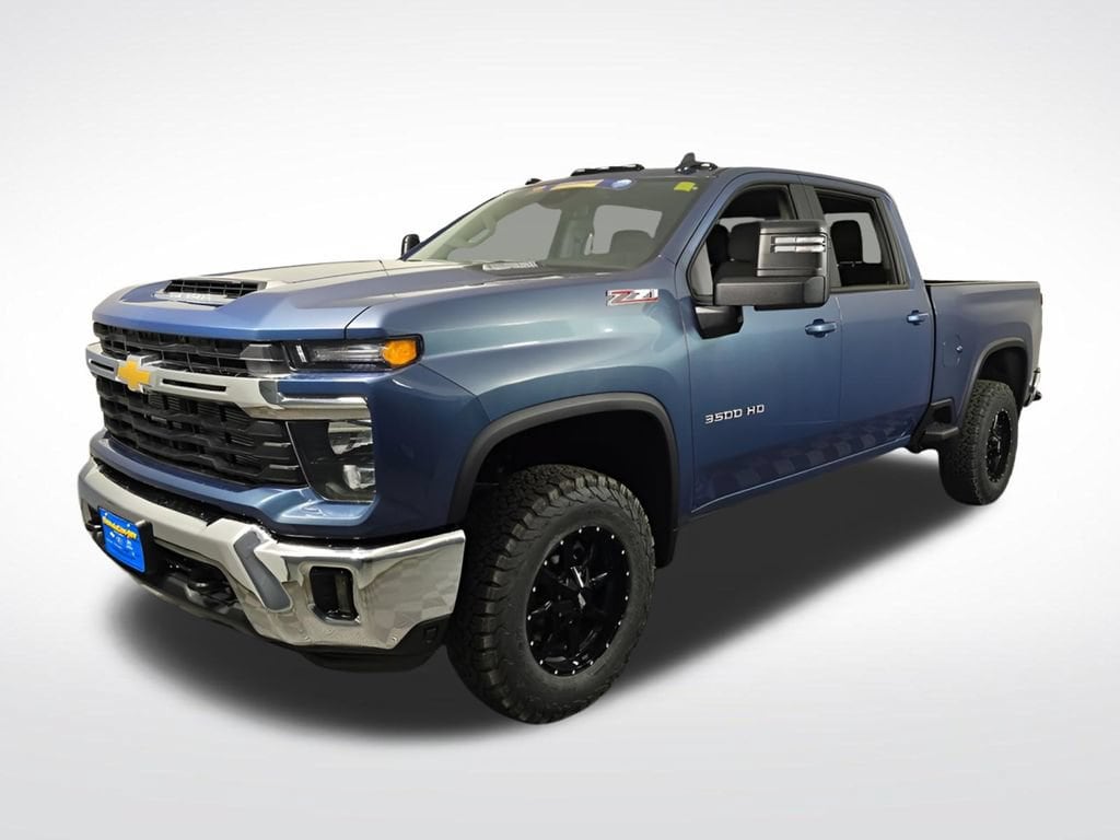 2026 Chevrolet Silverado 3500 HD LT - Photo 3