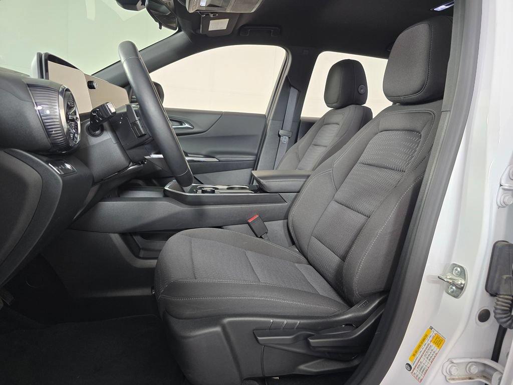 2026 Chevrolet Equinox LT - Photo 11