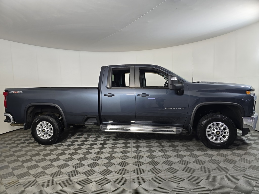 Used 2020 Chevrolet Silverado 2500HD LT with VIN 1GC5YNE79LF284361 for sale in Brainerd, Minnesota