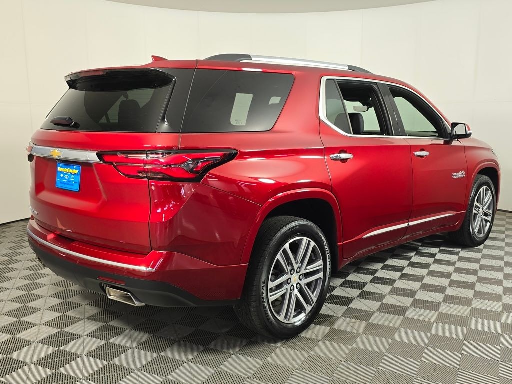 Used 2023 Chevrolet Traverse High Country SUV
