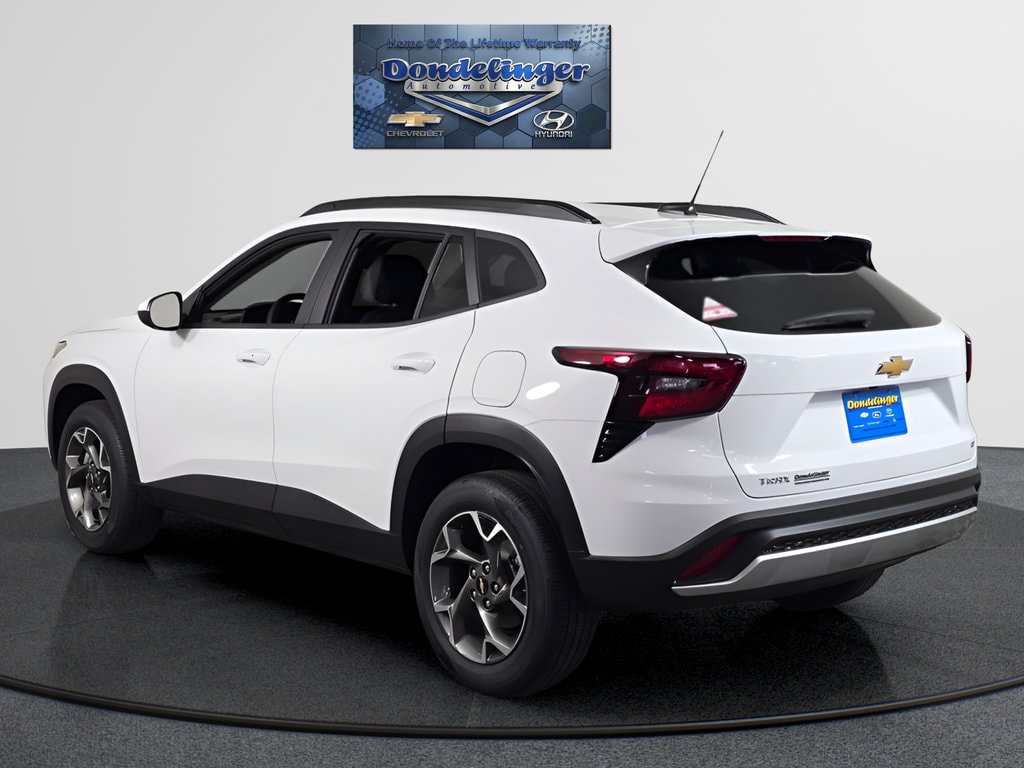 2026 Chevrolet Trax LT - Photo 5