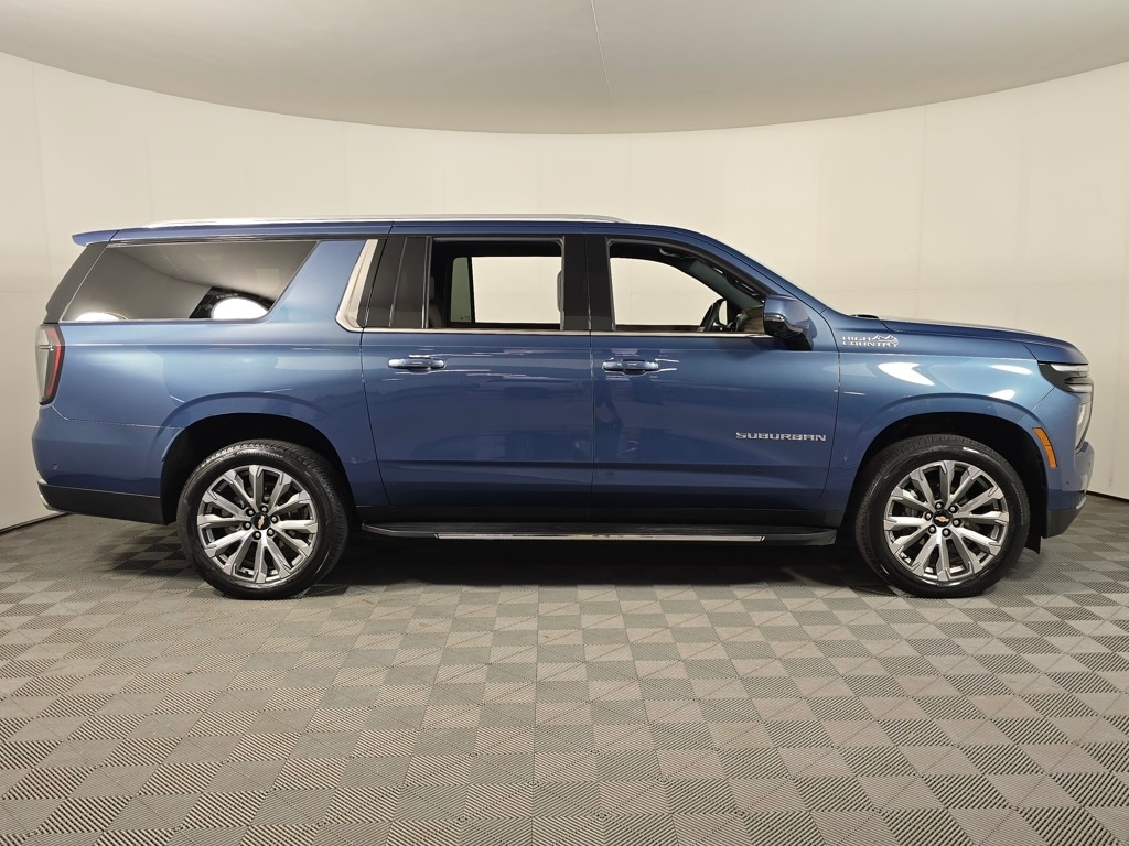 Used 2025 Chevrolet Suburban High Country with VIN 1GNS6GRL1SR123521 for sale in Brainerd, Minnesota