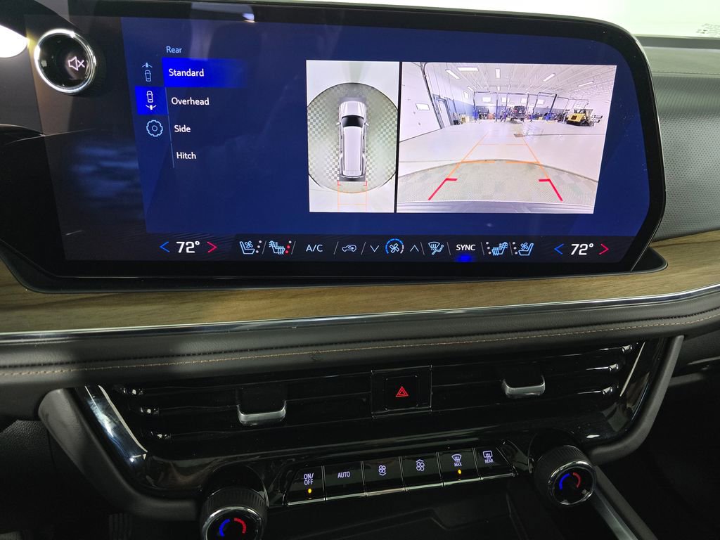 2025 Chevrolet Suburban High Country - Photo 29