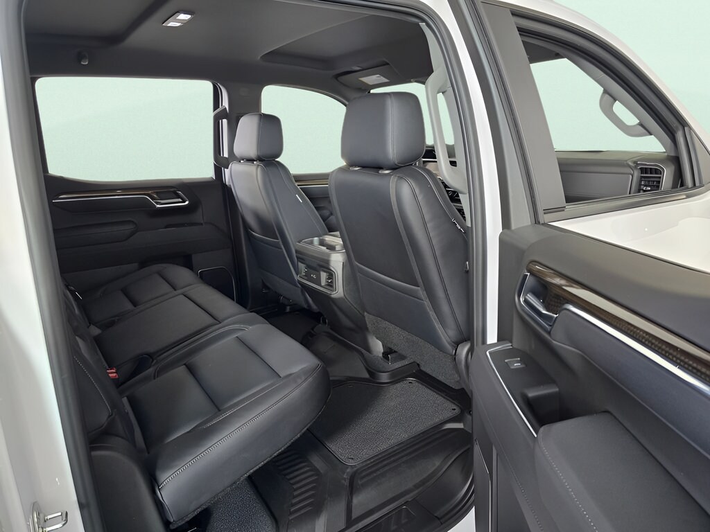 2025 Chevrolet Silverado 1500 RST - Photo 14
