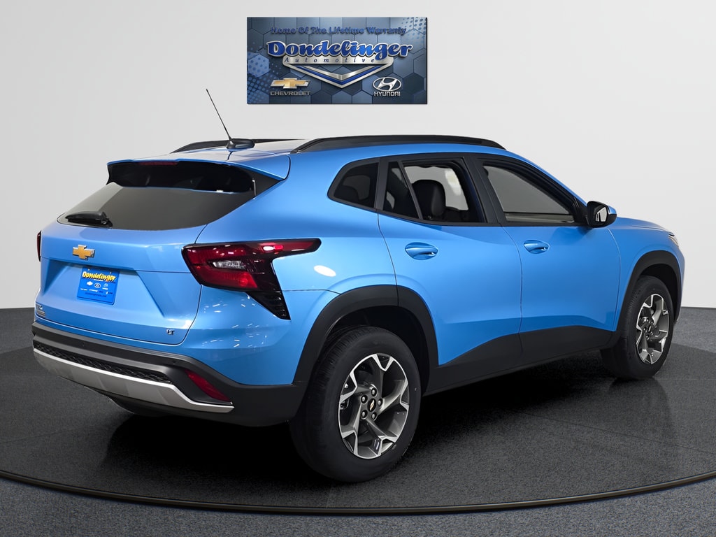 2026 Chevrolet Trax LT - Photo 3